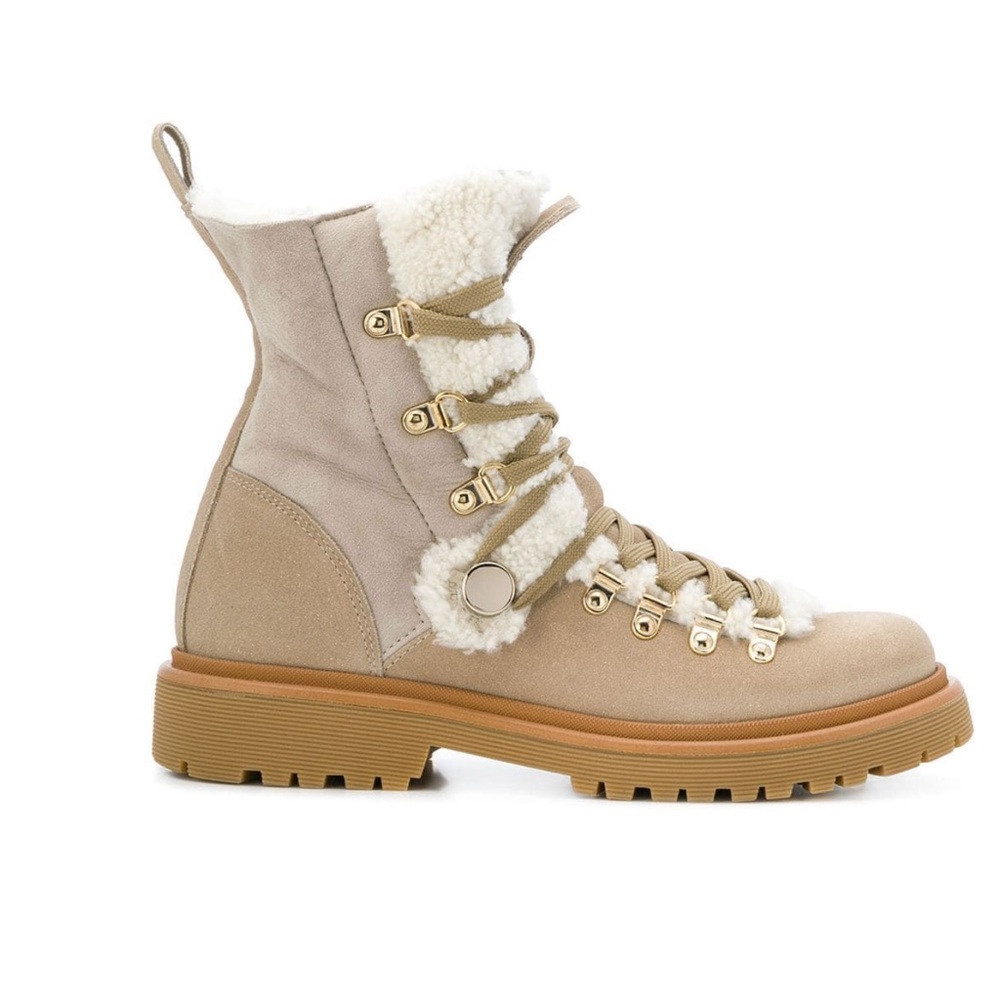 Moncler hiking hoots Sherling size 8